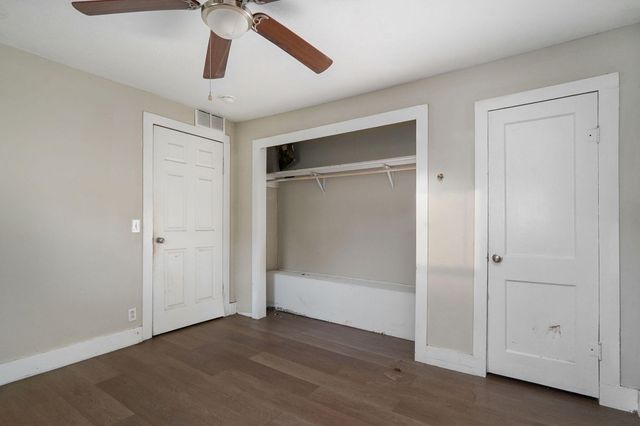2540 W State Street, Springfield, MO 65802