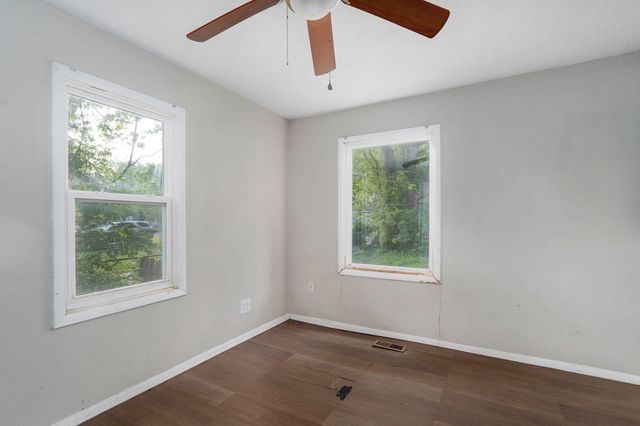 2540 W State Street, Springfield, MO 65802