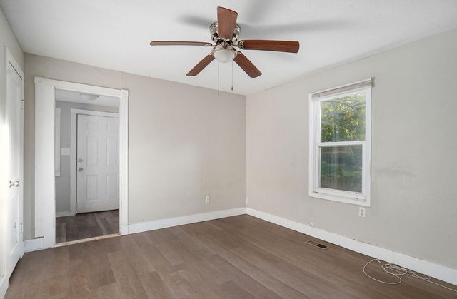 2540 W State Street, Springfield, MO 65802