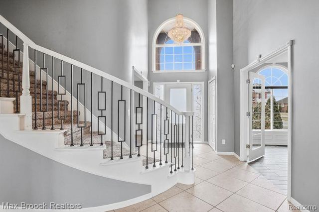 51141 Hook Drive, Macomb, MI 48042