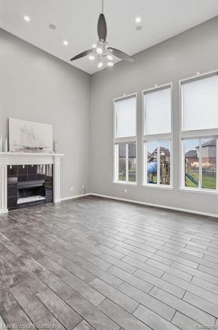 51141 Hook Drive, Macomb, MI 48042