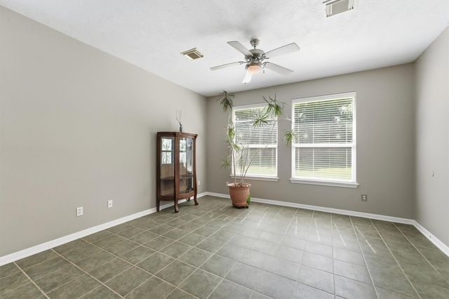 3504 Oak Landing, Conroe, TX 77304