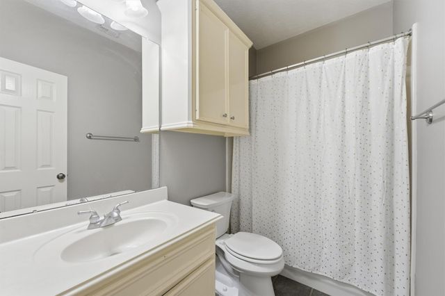 3504 Oak Landing, Conroe, TX 77304