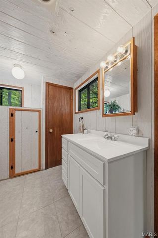 777 C White Heron Drive, Innsbrook, MO 63390