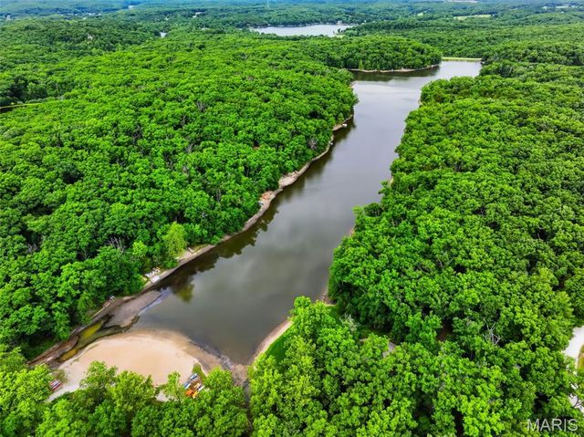 777 C White Heron Drive, Innsbrook, MO 63390