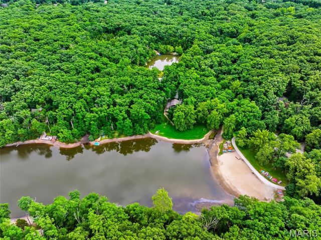 777 C White Heron Drive, Innsbrook, MO 63390