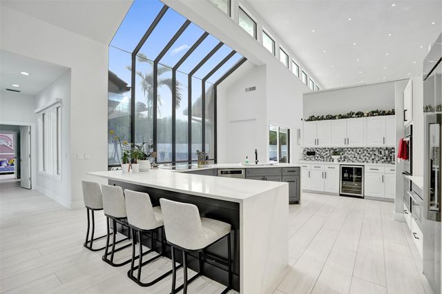 1712 Vestal Dr, Coral Springs, FL 33071