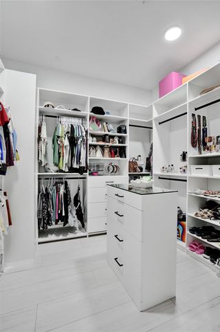 1712 Vestal Dr, Coral Springs, FL 33071