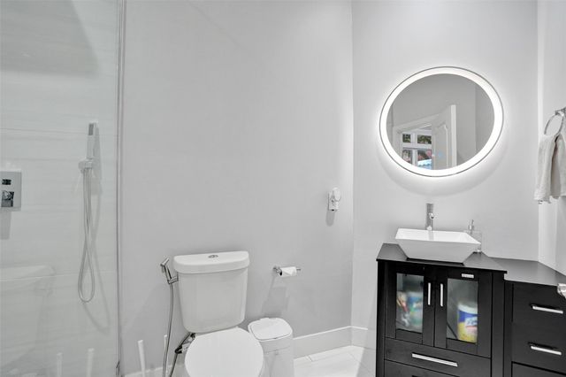 1712 Vestal Dr, Coral Springs, FL 33071