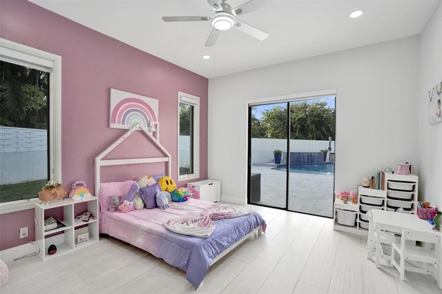 1712 Vestal Dr, Coral Springs, FL 33071