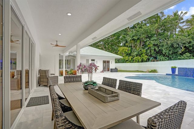 1712 Vestal Dr, Coral Springs, FL 33071