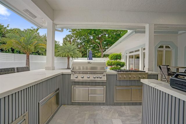 1712 Vestal Dr, Coral Springs, FL 33071