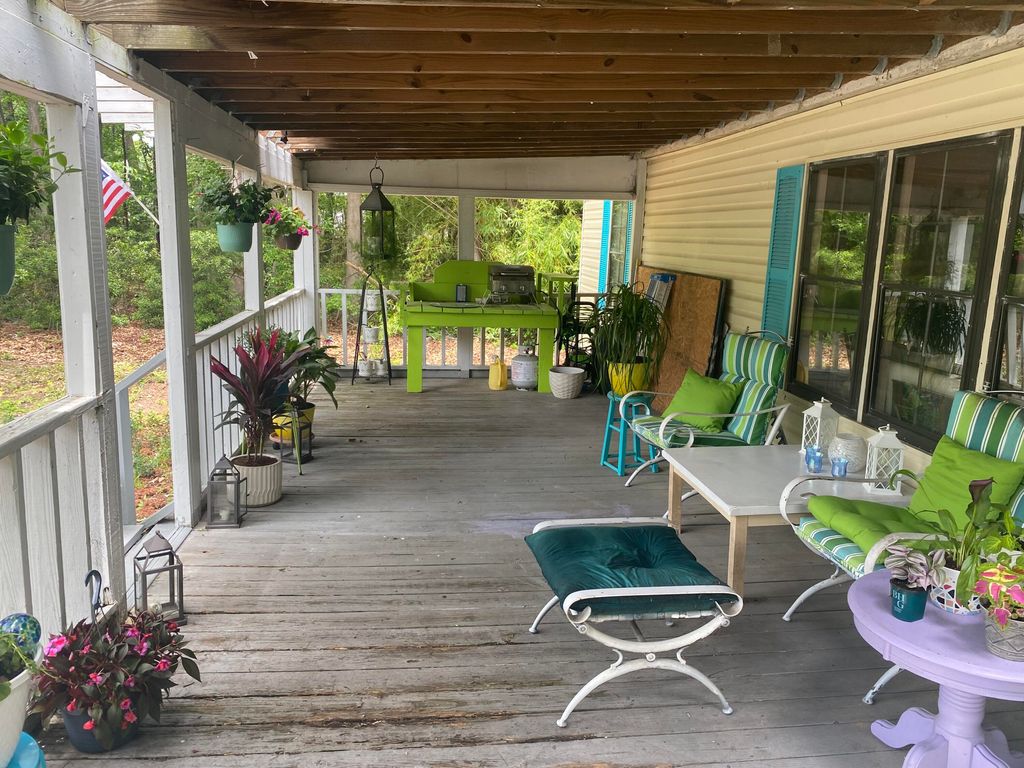 400 Butter Road, Bonneau, SC 29431