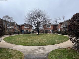 96 Shore Road B2, Port Washington, NY 11050