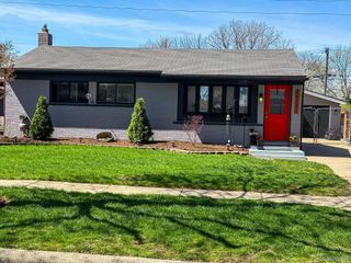 30723 Flanders Avenue, Warren, MI 48088