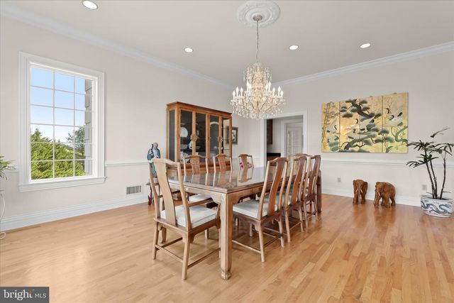34 BRETT MANOR CT, Cockeysville, MD 21030