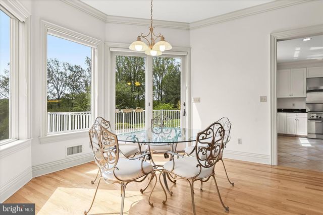 34 BRETT MANOR CT, Cockeysville, MD 21030