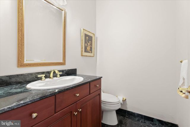 34 BRETT MANOR CT, Cockeysville, MD 21030