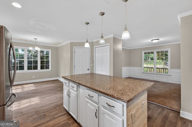 170 Lakeview Lane, Hiram, GA 30141