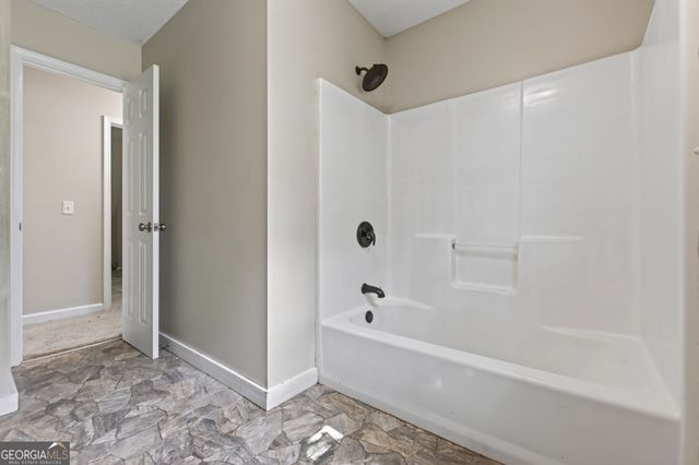 170 Lakeview Lane, Hiram, GA 30141