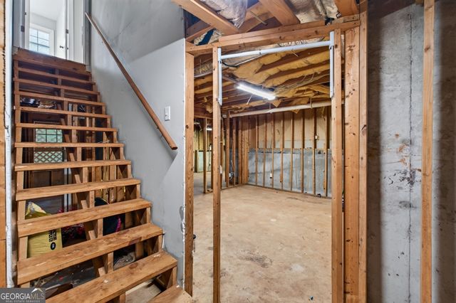 170 Lakeview Lane, Hiram, GA 30141