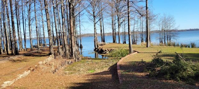 8234 Haphazard Road, Mooringsport, LA 71060