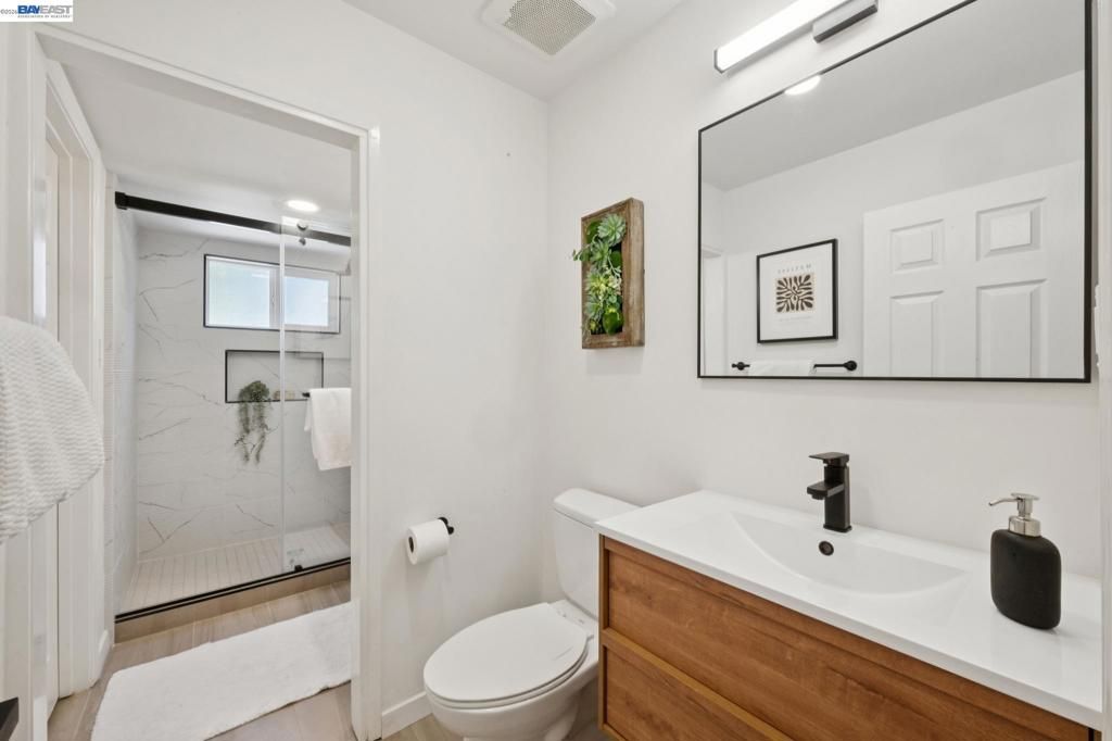 Image 30 of property listing at 1017 BERMUDA DRIVE, Concord, CA 94518