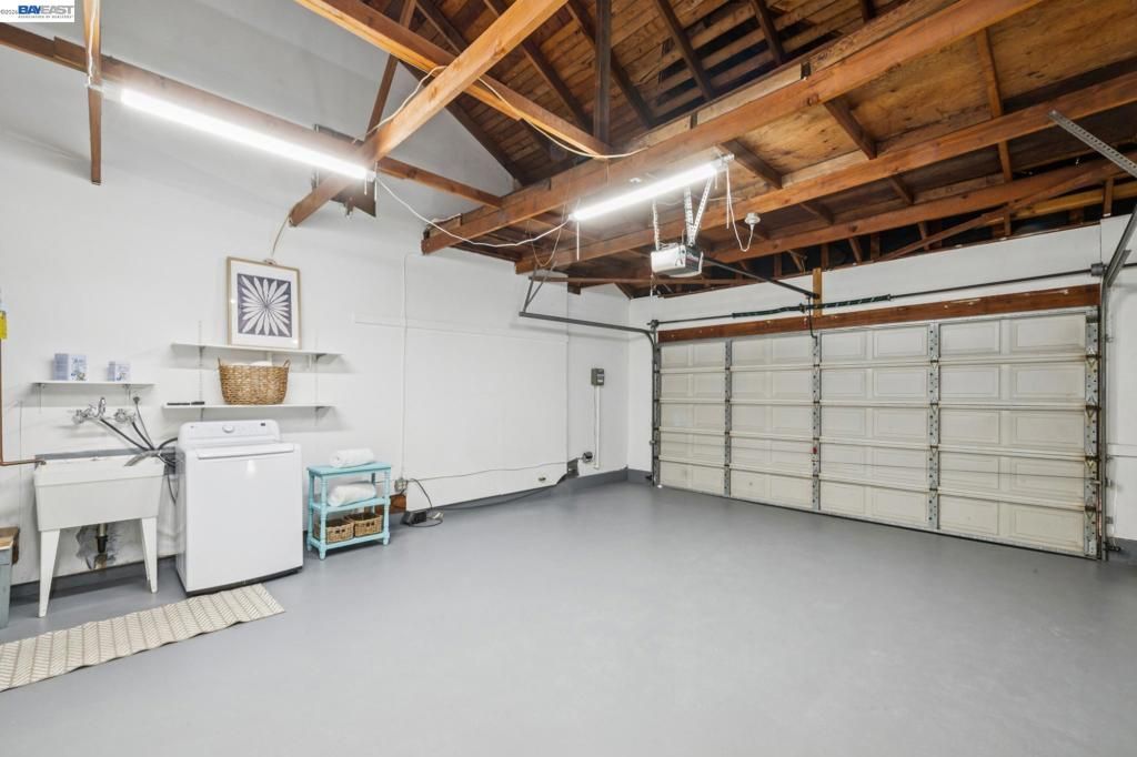Image 38 of property listing at 1017 BERMUDA DRIVE, Concord, CA 94518