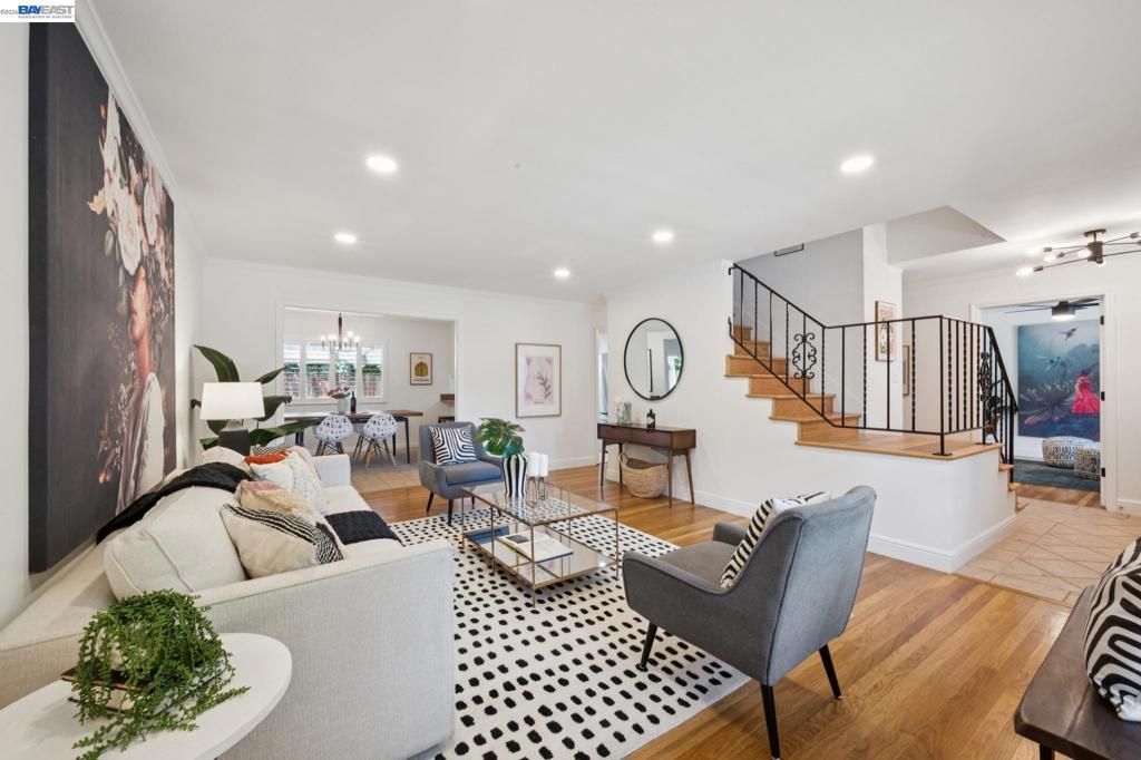Image 6 of property listing at 1017 BERMUDA DRIVE, Concord, CA 94518