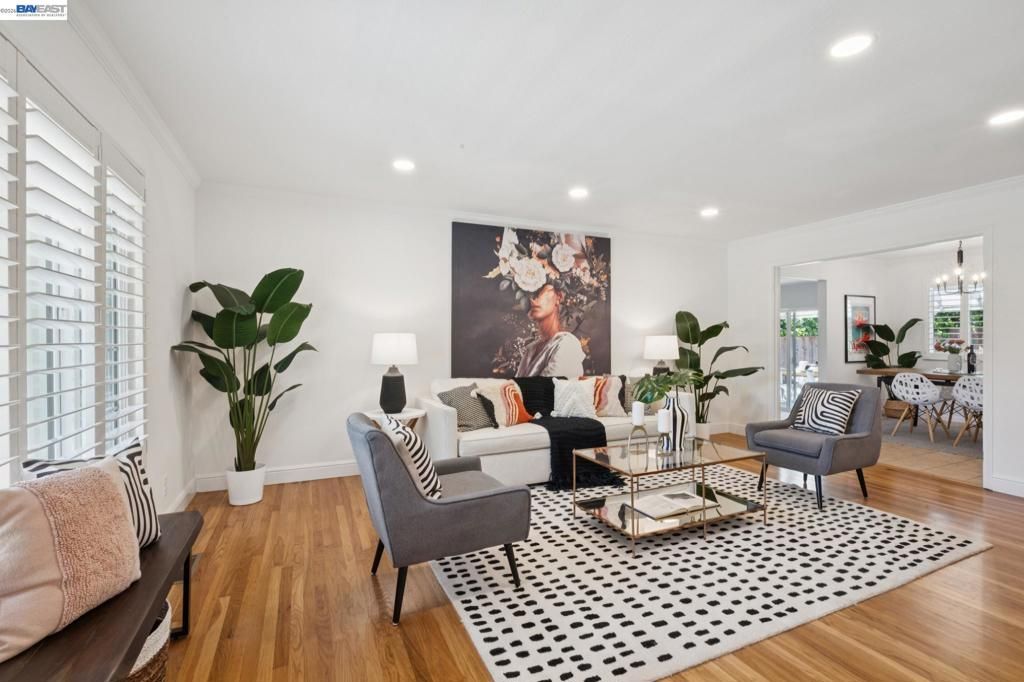 Image 9 of property listing at 1017 BERMUDA DRIVE, Concord, CA 94518