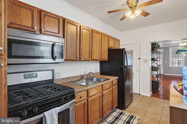 608 E MARION ST, Lancaster, PA 17602