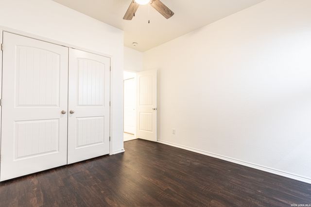 8547 Lone Shadow Trl, Converse, TX 78109
