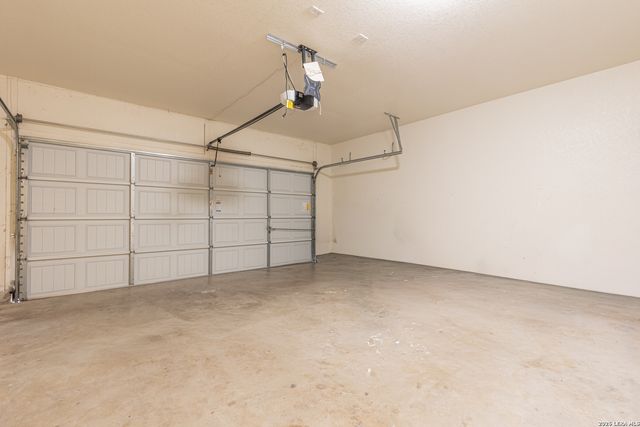 8547 Lone Shadow Trl, Converse, TX 78109