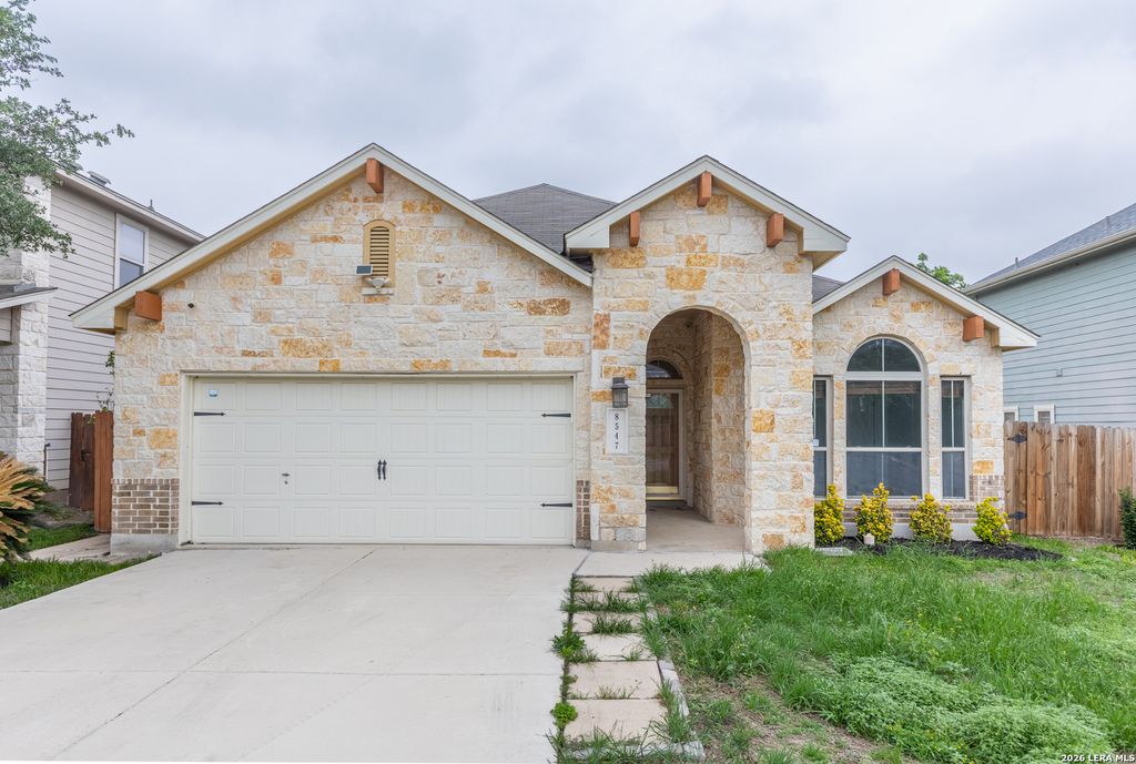 8547 Lone Shadow Trl, Converse, TX 78109