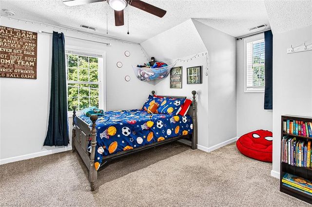 810 Rockcliff Terrace, Asheboro, NC 27205