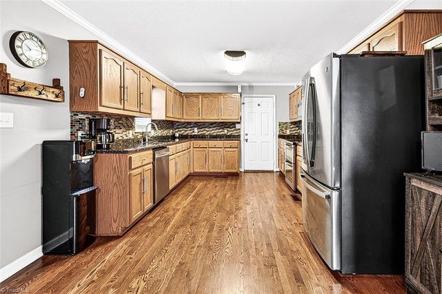 810 Rockcliff Terrace, Asheboro, NC 27205
