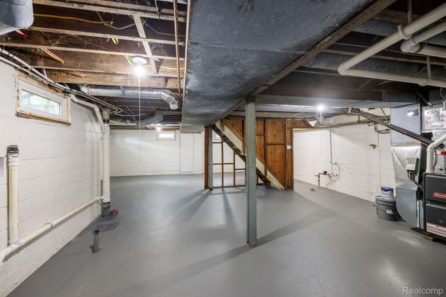 3301 Gratiot Avenue, Flint, MI 48503