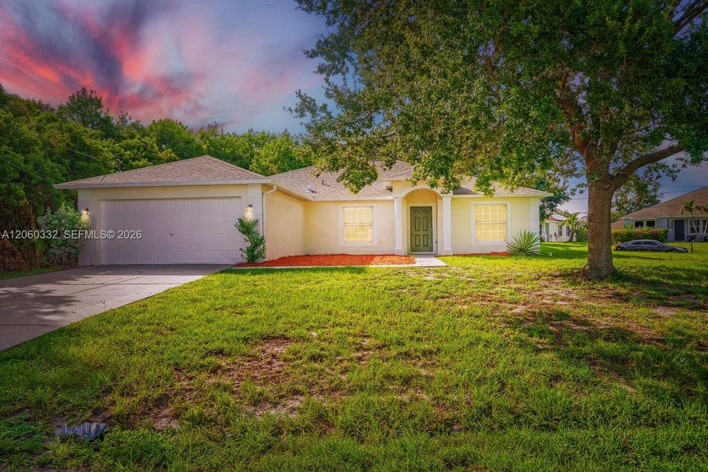 591 SW Millard Dr, Port St. Lucie, FL 34953