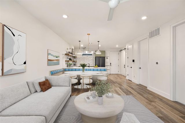 2709 E 5th ST 2203, Austin, TX 78702