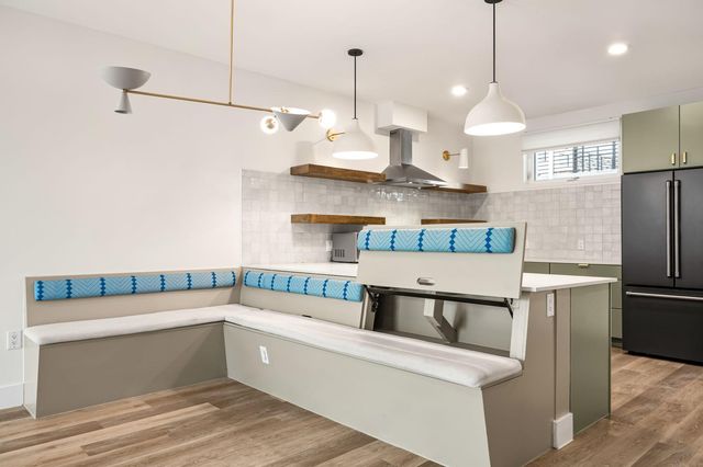 2709 E 5th ST 2203, Austin, TX 78702