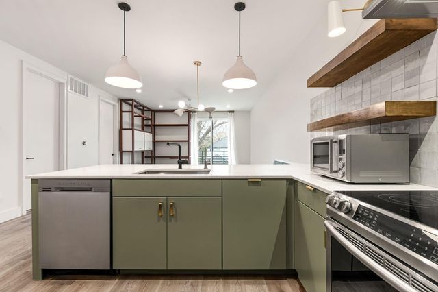 2709 E 5th ST 2203, Austin, TX 78702