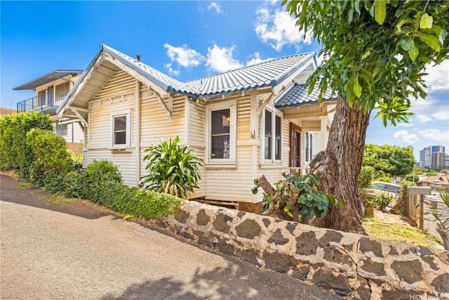 3311 Herbert Street, Honolulu, HI 96815