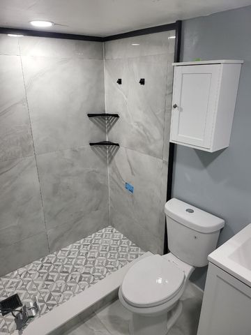 207 NW 32nd Court 106, Pompano Beach, FL 33064
