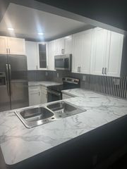 207 NW 32nd Court 106, Pompano Beach, FL 33064