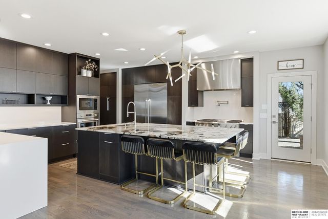 10251 Margo Street, La Vista, NE 68128