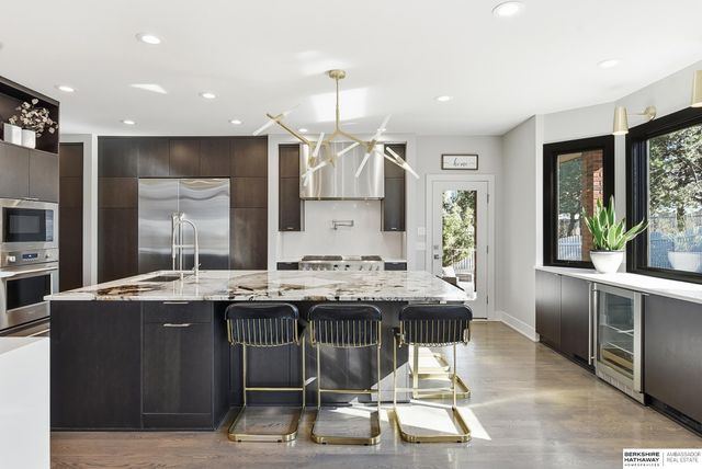 10251 Margo Street, La Vista, NE 68128