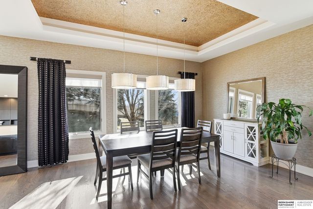 10251 Margo Street, La Vista, NE 68128