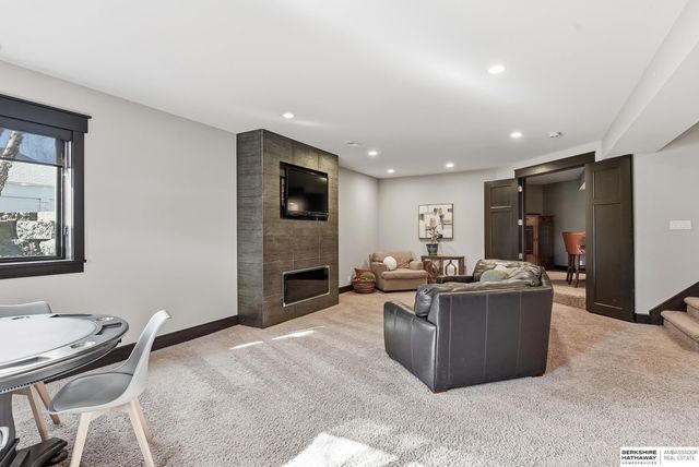 10251 Margo Street, La Vista, NE 68128