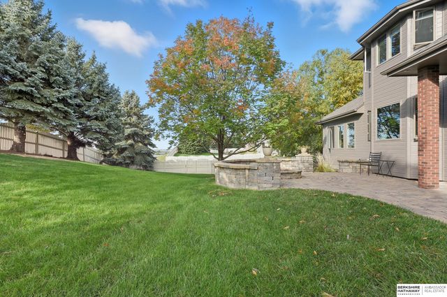 10251 Margo Street, La Vista, NE 68128