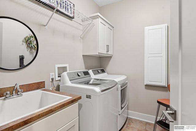 10251 Margo Street, La Vista, NE 68128